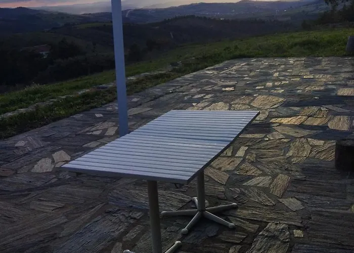 O Recanto Do Sobreiro Vale de Porco (Braganca)